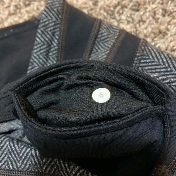 Lululemon Wunder Under Pant Herringbone size 6 - Picture 4 of 5